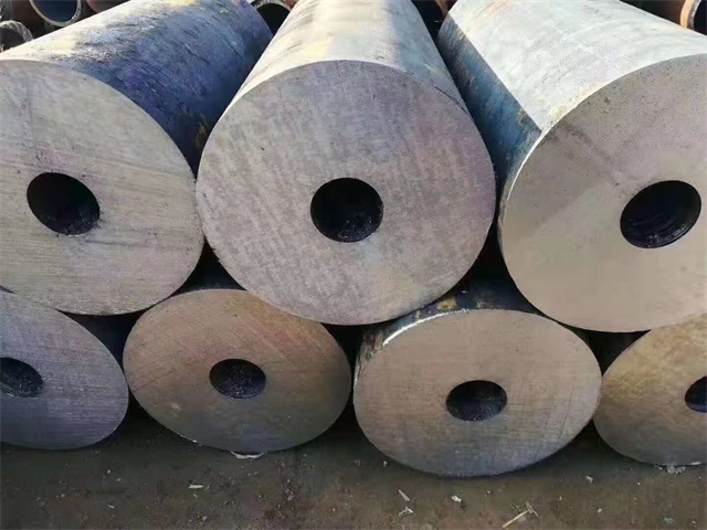 菏泽35crmo厚壁无缝钢管