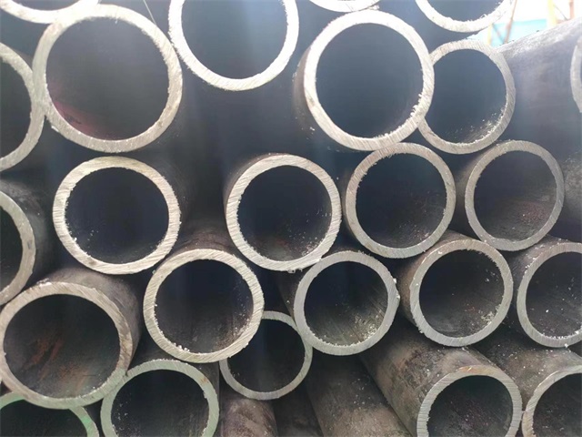 菏泽10#结构用无缝钢管